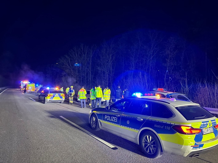 POL-OF: Vorläufige Festnahme nach Flucht: 20-Jähriger ohne gültige Fahrerlaubnis unterwegs