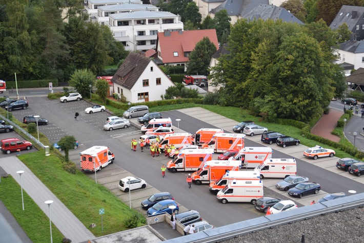 FW-OE: Feuer im Krankenhaus Attendorn verlief glimpflich