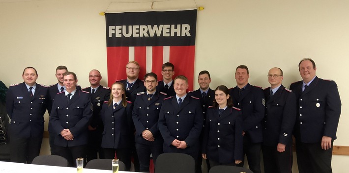 FW Flotwedel: Hans Walter für 70-jährige Mitgliedschaft in der Freiwilligen Feuerwehr geehrt