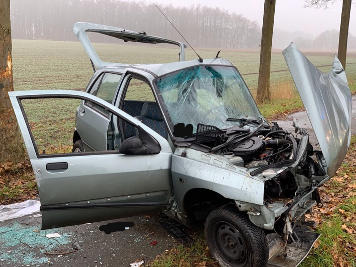 FW-Schermbeck: Verkehrsunfall auf der Weseler Straße