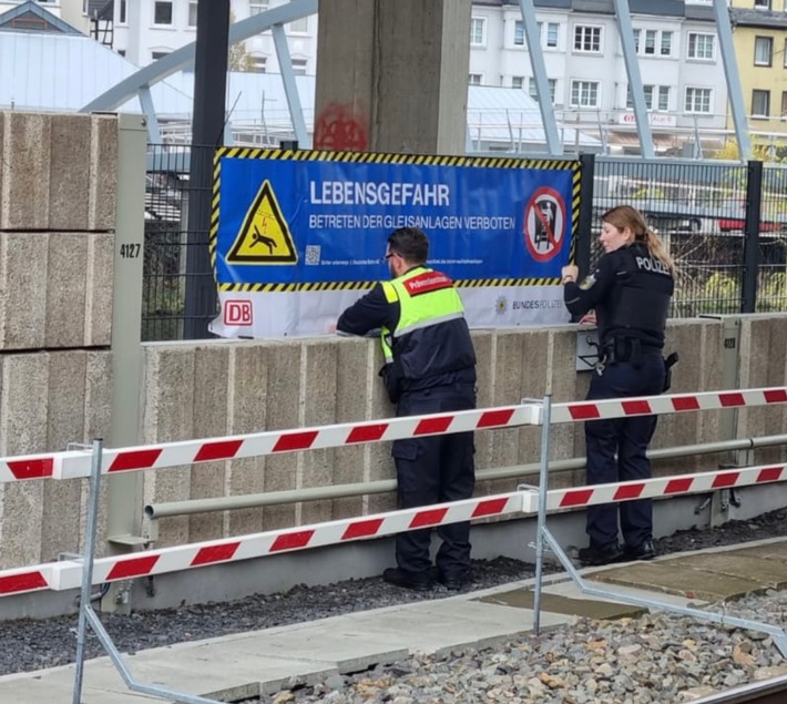 BPOL NRW: Bundespolizei warnt vor Lebensgefahren auf Bahnanlagen in Altena