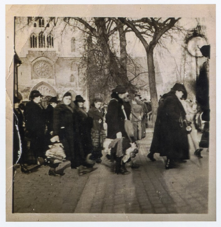 MDR eröffnet Wanderausstellung „Festgehalten – Verschleppt aus Deutschland 1938–1945“
