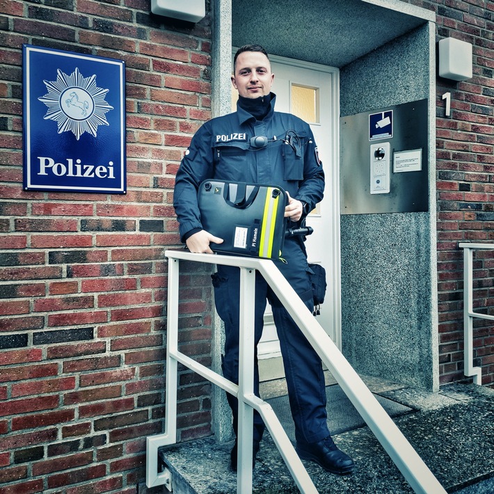 POL-HOL: Interessiert am Polizeiberuf? Einstellungsberatung am 13.01.2023 - noch freie Termine in Holzminden und Hameln