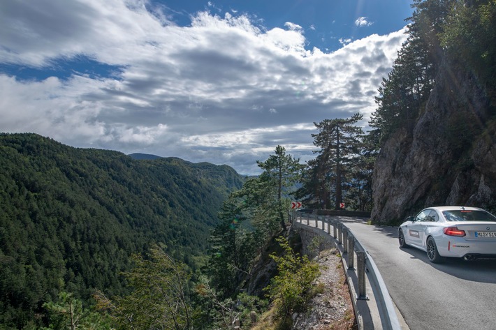 Hankook_Reifen_Sommer.jpg