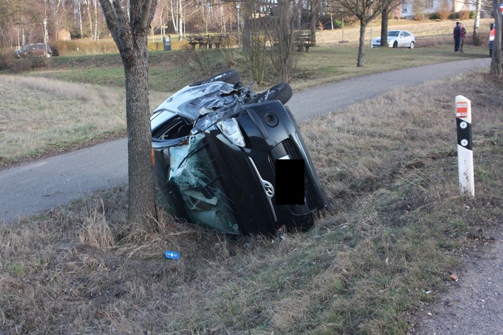 POL-PDLD: Verkehrsunfall mit verletzten: