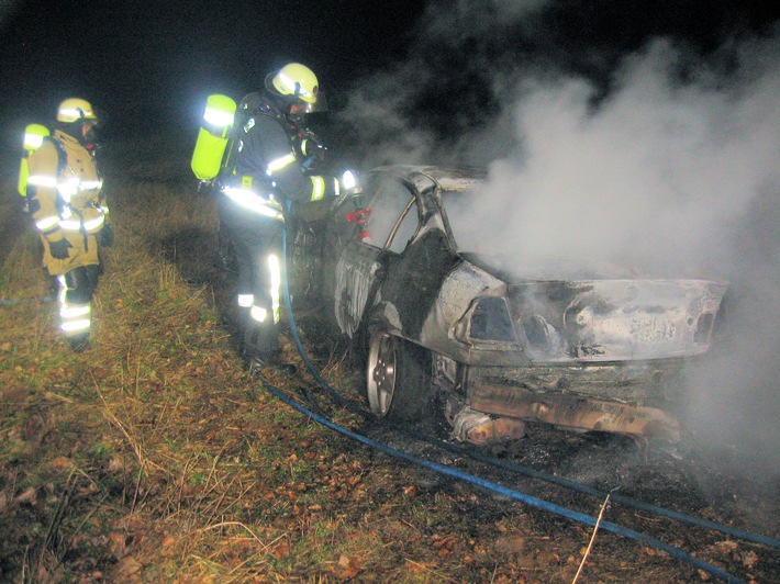 POL-PPWP: Gestohlenen BMW angezündet