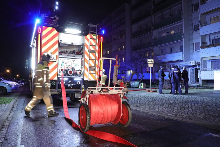 FW Dresden: Informationen zum Einsatzgeschehen der Feuerwehr Dresden vom 1. Februar 2023