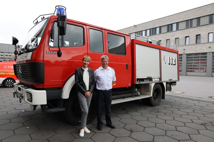 FW-LEV: Löschfahrzeug aus Leverkusen in der Ukraine angekommen