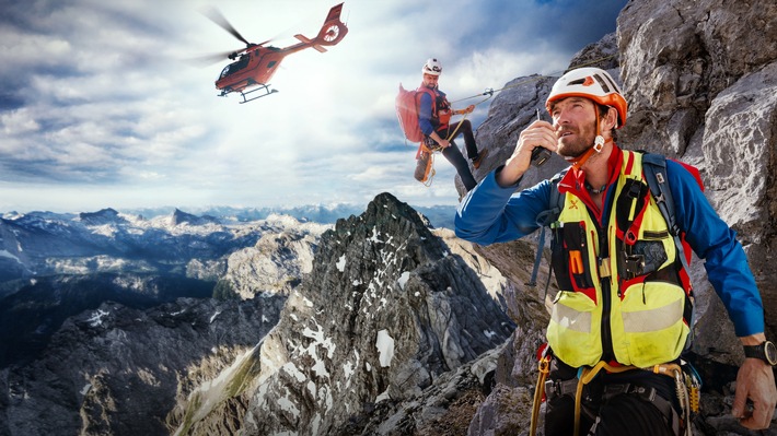 Neue Retter, neue Einsätze: Erfolgreiche ARD-Dokuserie "In höchster Not - Bergretter im Einsatz" geht in die zweite Staffel