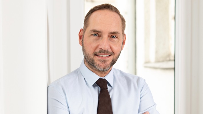 Lars Oberlein / Weiterer Text über ots und www.presseportal.de/nr/182909 / Die Verwendung dieses Bildes für redaktionelle Zwecke ist unter Beachtung aller mitgeteilten Nutzungsbedingungen zulässig und dann auch honorarfrei. Veröffentlichung ausschließlich mit Bildrechte-Hinweis.