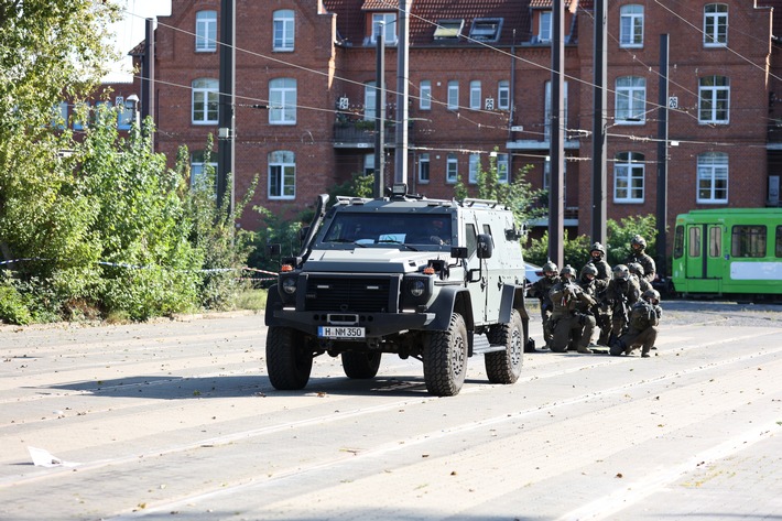 POL-H: Gemeinsame Pressemitteilung der Polizeidirektion Lüneburg, der Feuerwehr Hannover und der Polizeidirektion Hannover: Rückblick auf erfolgreiche Vollübung vom 21.09.2024