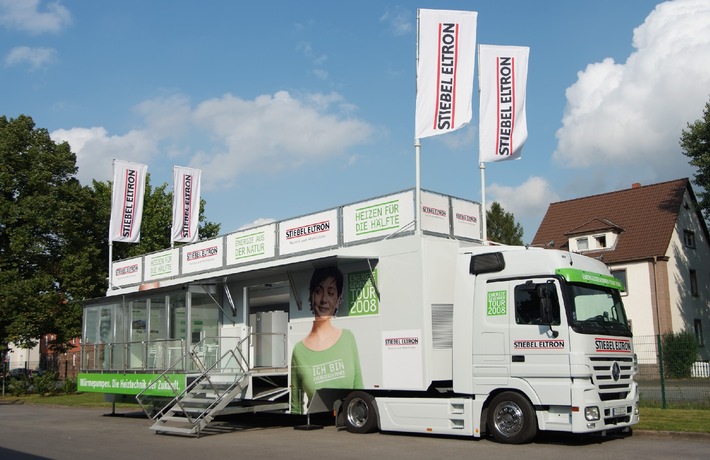 Energiegewinner Tour 2008: Effiziente Heiztechnik vor Ort erleben / Mobile Wärmepumpen-Kompetenz in Deutschland unterwegs