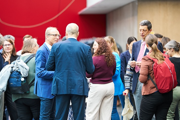 Neue Wege beim digitalen kompetenzorientierten Prüfen