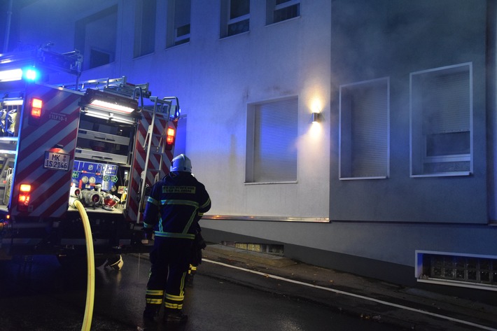 FW-MK: Wohnungsbrand in Iserlohn Mitte