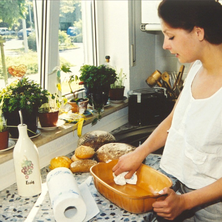 Brot-Tipps zum sommerlichen Schimmelschutz / Vorbeugen mit Essigeffekt und Tiefkühlung