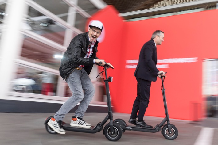 eRoller2Go: Vodafone vernetzt das Zweirad der Zukunft