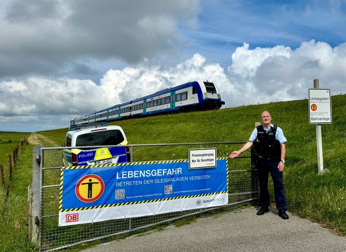 BPOL-FL: Hindenburgdamm - Personen und Radfahrer sorgen für Polizeieinsätze- Warnschilder angebracht