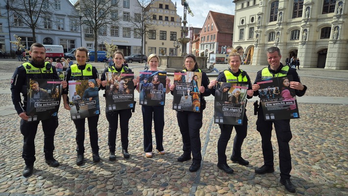 POL-LG: ++ "Wie schützen sich Frauen?" -> Vorträge bei der Polizei "Gegen Gewalt an Frauen" in Lüneburg ++ Voranmeldungen erforderlich! ++ Baustein der Präventionskampagne "AnsichtsSache - Sicher im ...