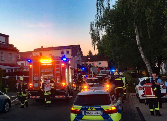 FW-DO: Brand in einem Schlafzimmer