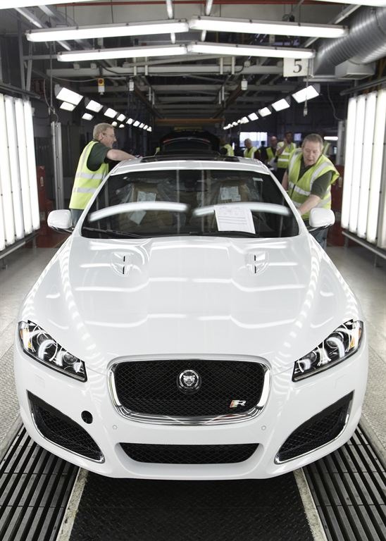 Jaguar Land Rover schafft 1