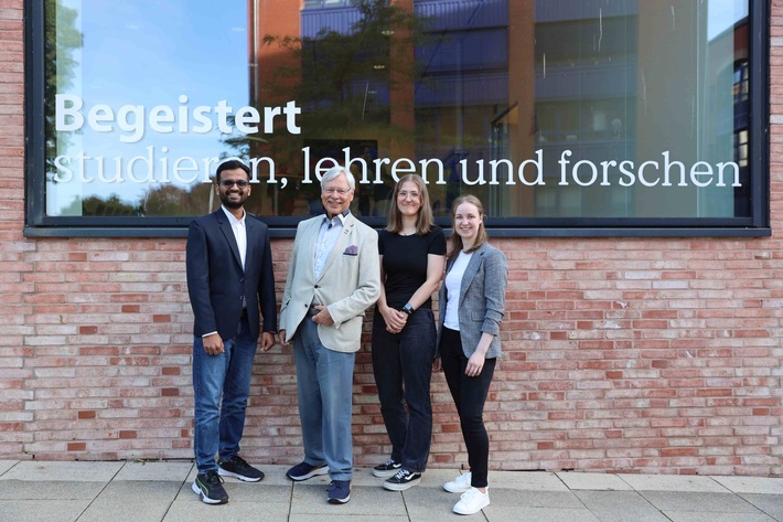 Bremerhavener Studierende für Forschung zu CO₂-Isolation und umweltfreundlichen Energiespeichern ausgezeichnet