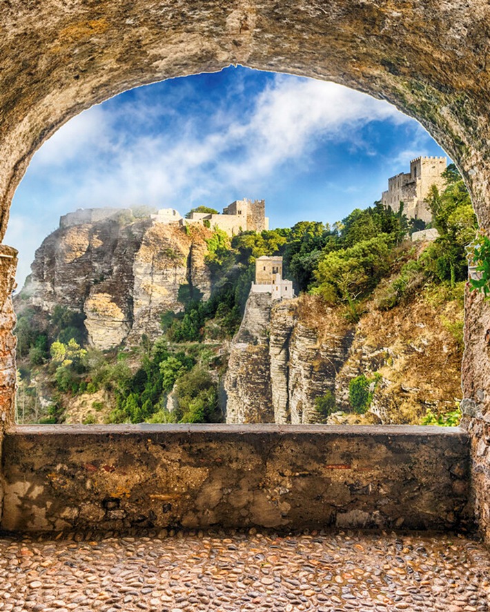 Nachhaltiges Erlebnis durch langsames Reisen / Von den Erdbebengebieten bis hinauf nach Erice: Sizilien einmal anders