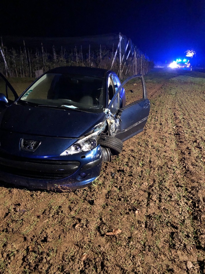 POL-PDLD: Insheim - Unfall im Gegenverkehr, Vollsperrung