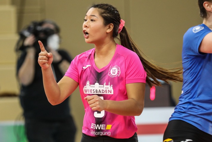 Wiesbaden – Tokio:  Interview mit VCW-Libera Justine Wong-Orantes