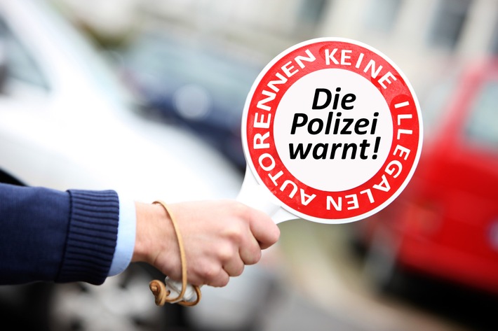 POL-ME: Illegales Autorennen - Polizei stoppt zwei 18-Jährige - Ratingen - 2406010