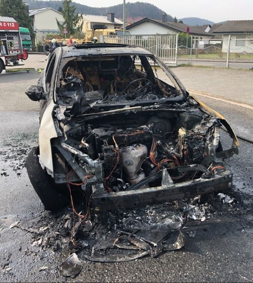 POL-PDKL: Landstuhl: Brand eines Fahrzeuges aufgrund technischem Defekts
