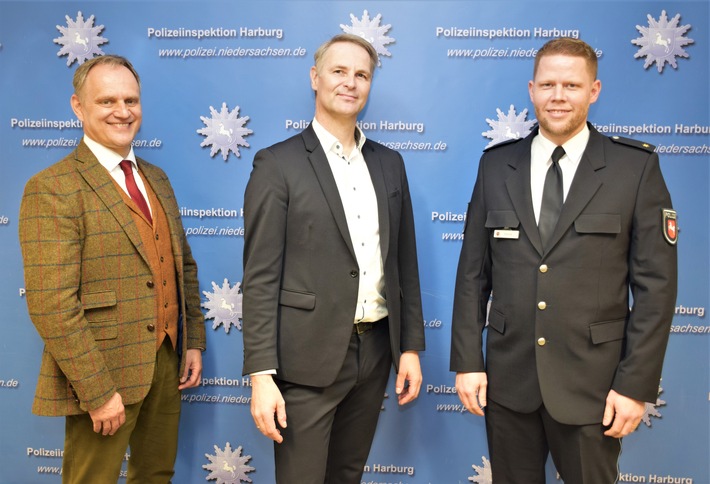 POL-WL: Personalwechsel - Leiter des Zentralen Kriminaldienstes verlässt die PI Harburg