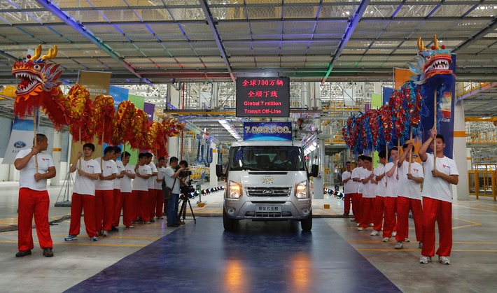 Produktionsjubiläum: Der siebenmillionste Ford Transit wurde heute in einem neuen Werk in China gebaut (BILD)