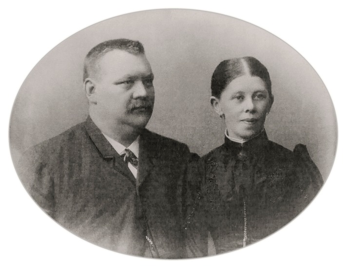 _MG_8571 Gründerpaar Wilhelm Mestemacher und Sophie, geb. Wulfhorst.jpg