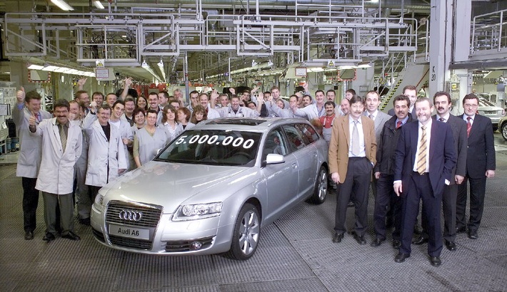Jubiläum mit dem neuen Audi A6 Avant / Fünfmillionster Audi A6 läuft vom Band