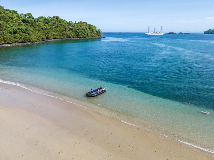 Sea Cloud Spirit im Coiba Nationalpark / Panama / Weiterer Text über ots und www.presseportal.de/nr/174841 / Die Verwendung dieses Bildes für redaktionelle Zwecke ist unter Beachtung aller mitgeteilten Nutzungsbedingungen zulässig und dann auch honorarfrei. Veröffentlichung ausschließlich mit Bildrechte-Hinweis.