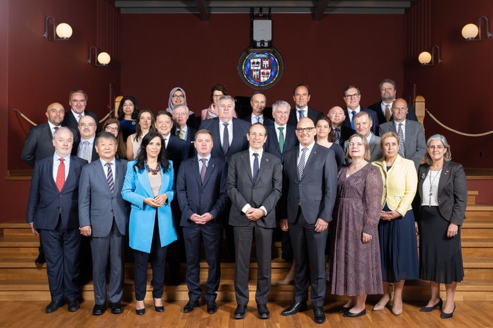 Europatag 2022: "Europäisches Jahr der Jugend" im Zeichen der Ukraine-Krise