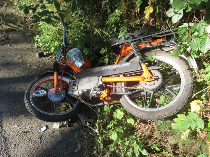 POL-OE: Mofa -Fahrer kollidiert mit Motorrad