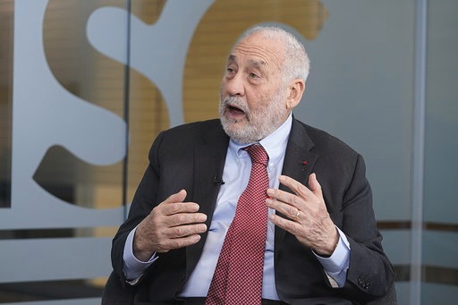 Wirtschaftswissenschaftler Joseph Stiglitz über den Amerikanischen Traum und Desinformation in den sozialen Medien