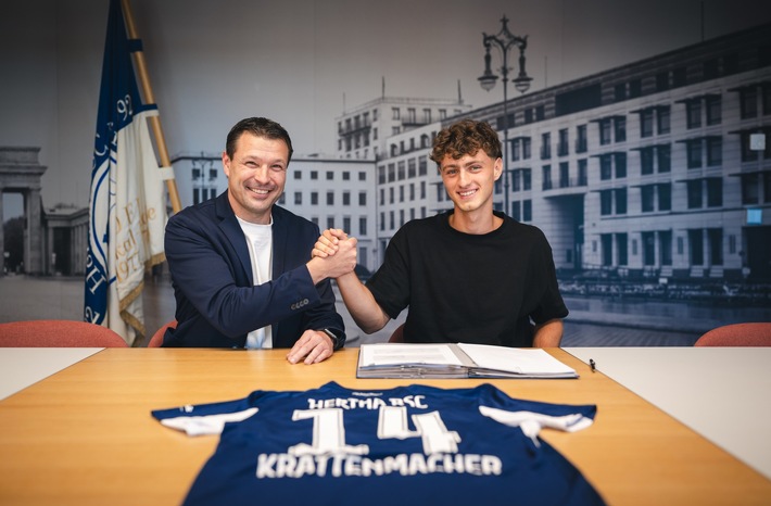 Hertha BSC leiht Maurice Krattenmacher vom FC Bayern München