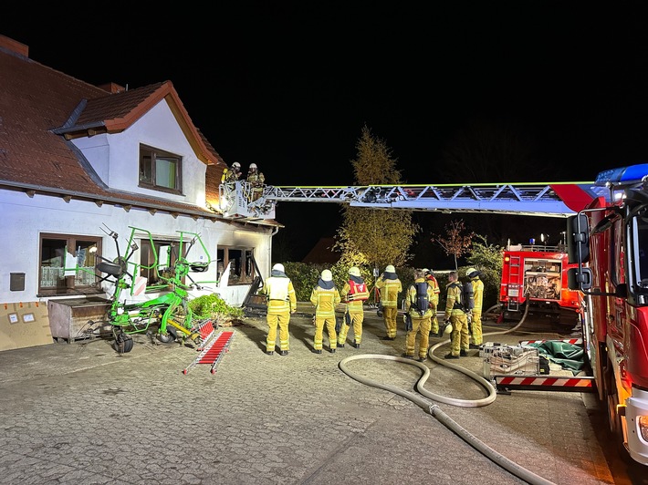 FW Osterholz-Scharm.: Wohnungsbrand in Scharmbeckstotel