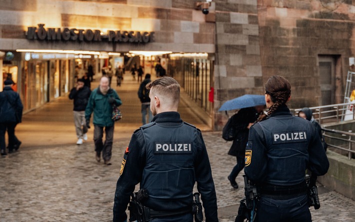 POL-MFR: (1164) Die Sicherheit am Nürnberger Hauptbahnhof bleibt weiter im Fokus - Neue Verbotszonen ergänzen polizeiliche Strategie