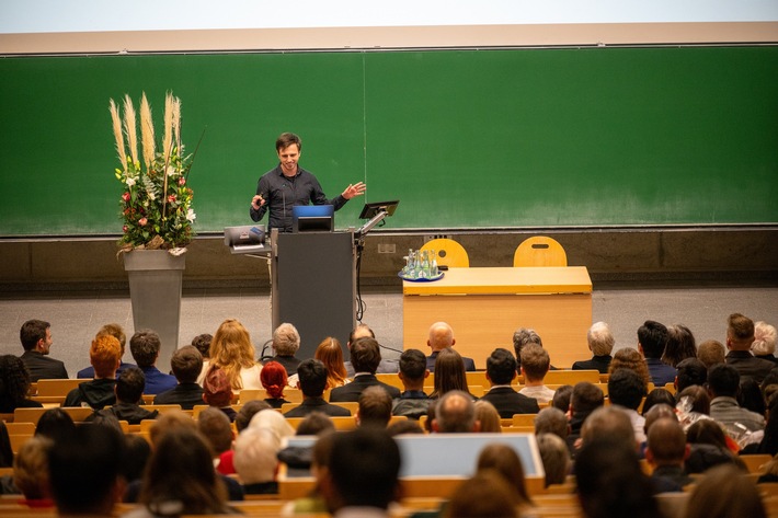 Fachbereich Informatik der Uni Koblenz verabschiedet Absolvent*innen