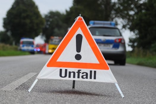 FW-PL: Verkehrsunfall mit 2 Verletzten auf der Bahnhofstraße in Plettenberg OT-Stadtmitte