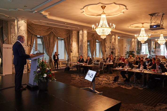 GastroSuisse-Jahresmedienkonferenz / Schweizer Gastgewerbe im Wandel: Umbruch bringt Herausforderungen - und neue Chancen