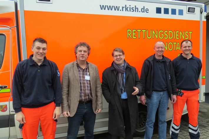 RKiSH: Landtagspolitiker Dr. Ralf Stegner besucht die Rettungswache Bordesholm