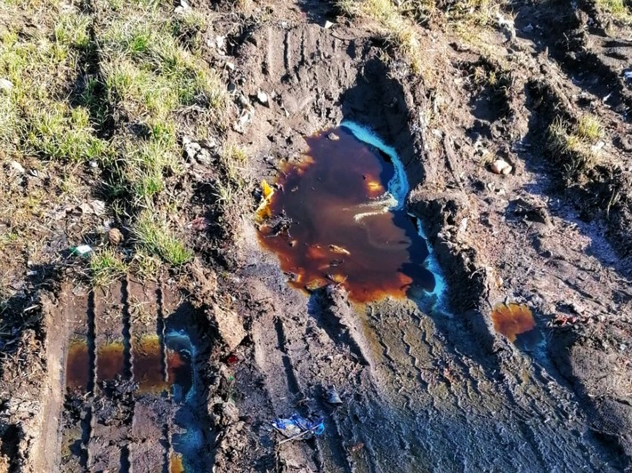 POL-WE: Butzbach: Boden mit Altöl verunreinigt