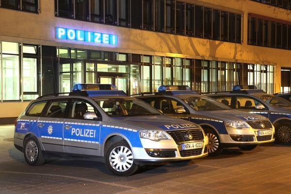 POL-REK: Unbekannte flüchteten nach versuchtem Raub- Bergheim