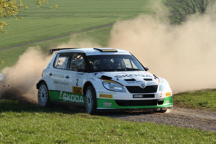 Doppelsieg für SKODA: Kreim verteidigt mit Platz zwei bei der Rallye Vogelsberg seine DRM-Gesamtführung (FOTO)