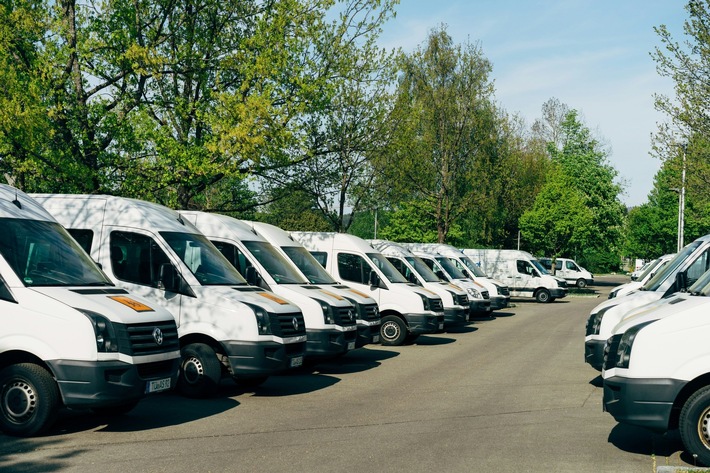 Flottenwechsel bei Schweizer KMU: Was tun mit älteren Lieferwagen und Firmenautos?