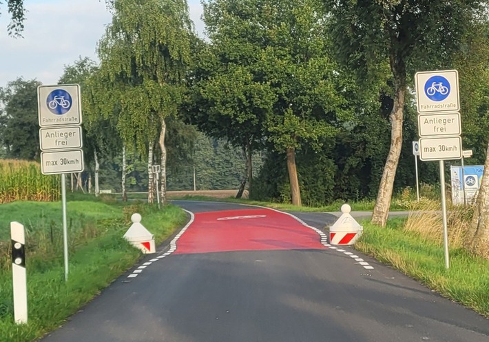 POL-ST: Steinfurt, Polizei kontrolliert an der Fahrradstraße Nünningsweg